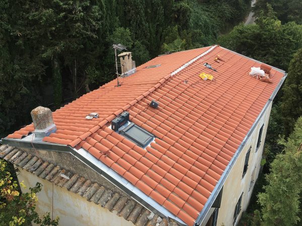 Fenêtre de toit à Cagnes sur Mer